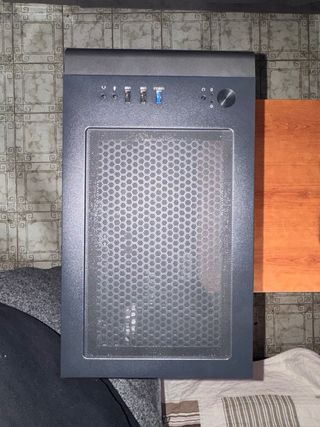 Ordenador sobremesa sin gráfica