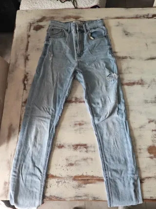 Jeans Stradivarius Talla 34 Pitillo