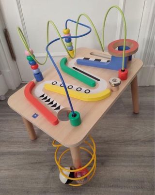 Mesa de actividades Eurekakids