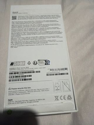 iPhone 16 como nuevo.