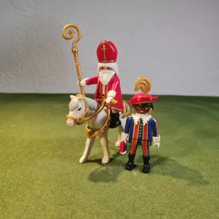 Playmobil San Nicolás 4893 con Caballo y Paje