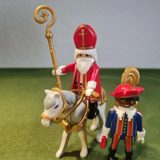 Playmobil San Nicolás 4893 con Caballo y Paje