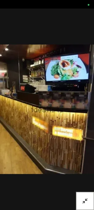 Restaurante C3 mixto con salida de humos