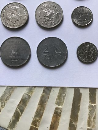 Lote 100 Monedas Extranjeras Antiguas EUROPA/LATAM