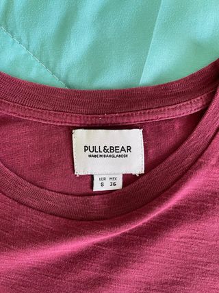 Camiseta Pull&Bear Roja Talla S