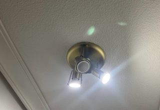 Foco de techo con 3 focos