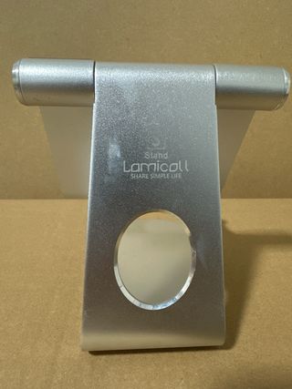 Soporte de aluminio para pantallas