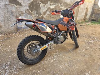 KTM EXC 450 Enduro Moto