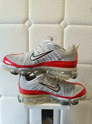 Nike Air VaporMax 360 Zapatillas Grises y Rojas