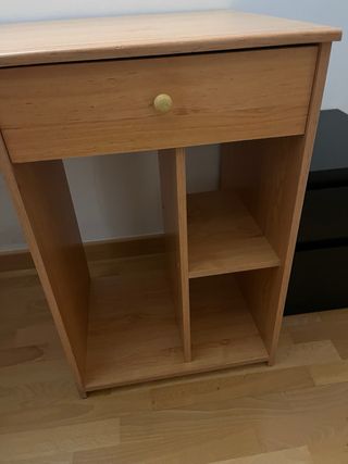 Escritorio de madera