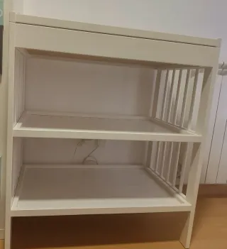 Cambiador de bebé blanco ikea
