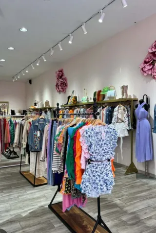 Lote Ropa Sin Estrenar Cierre Jubilación