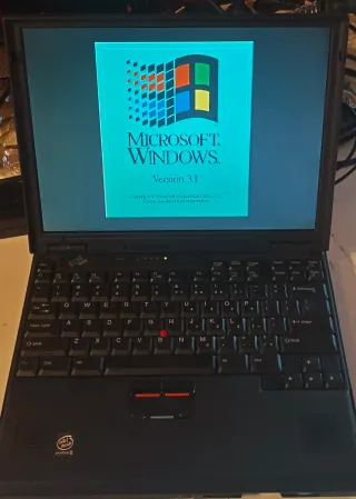 IBM ThinkPad 600E Portátil