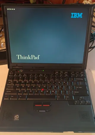 IBM ThinkPad 600E Portátil