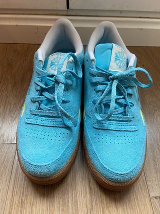 Zapatillas Reebok Turquesa y Amarillo Talla X