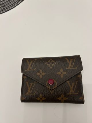 Louis Vuitton Cartera Victorine Marrón
