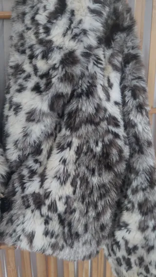 Chaqueta pelo leopardo