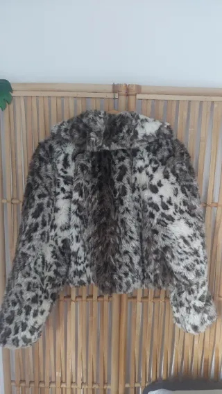 Chaqueta pelo leopardo