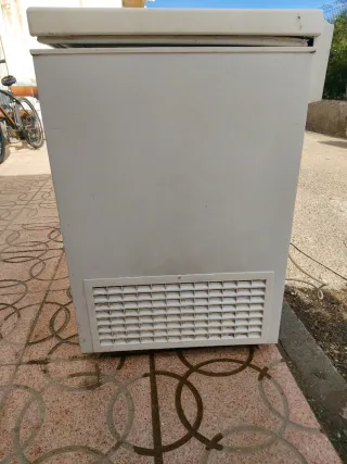 Arcón congelador blanco