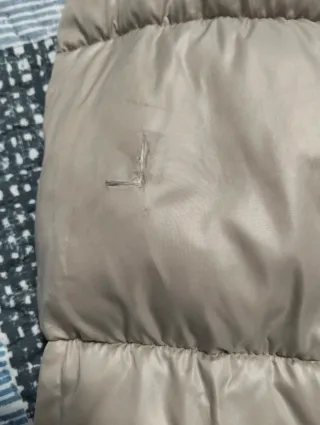 Cazadora acolchada beige Mango