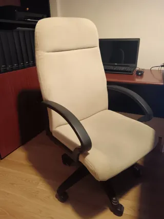 Conjunto sillas oficina: sillón, sillas confidente