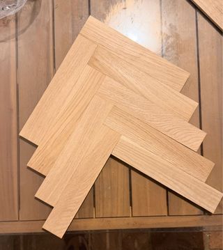 Parquet Roble Macizo 1cm 5.6x30