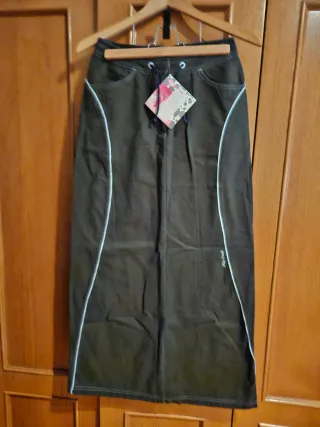 Falda larga marrón mujer