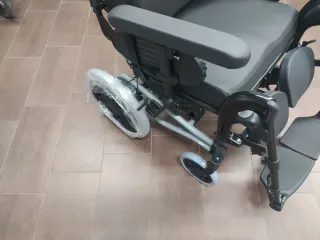 Silla de Ruedas motorizada basculante Relax 2