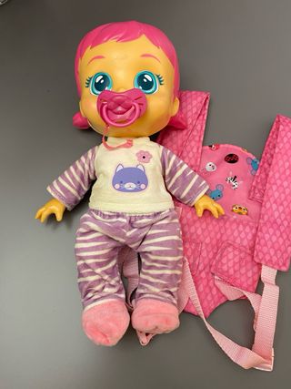 Bebé Llorón con porta bebé