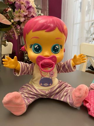 Bebé Llorón con porta bebé