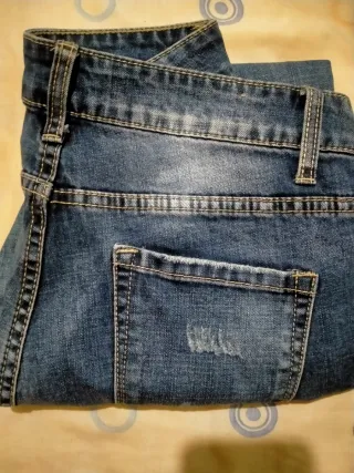 Pantalones vaqueros 2€