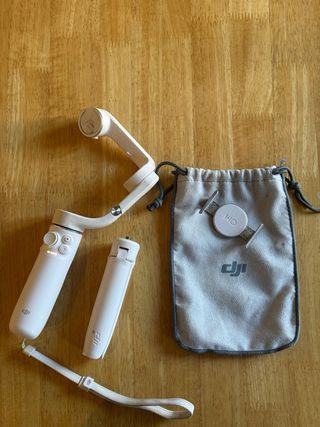 Estabilizador DJI OM 5 para móvil