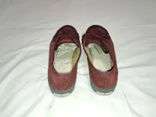 Zapatillas informales granate