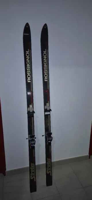Esquís Rossignol Stratus