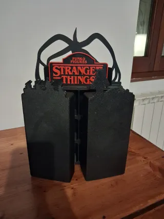 Espositore Funko Pop Stranger Things