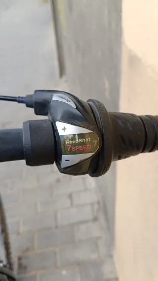 Bicicleta de Montaña Morada