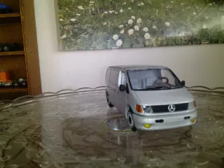 Mercedes Vito 638 Escala