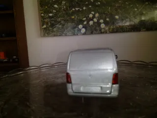 Mercedes Vito 638 Escala