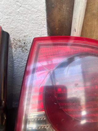 Pilotos Traseros Passat B5