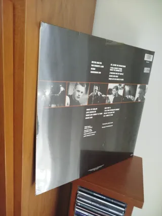 U2 VINILO