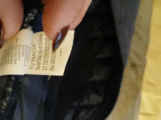 Piumino uomo con maniche felpate