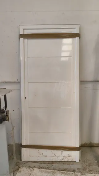 2 Puertas de calle aluminio blanco