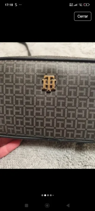 Bolso Tommy Hilfiger marrón y beige