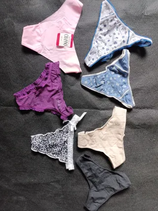 7 Tangas Nuevos. Talla M