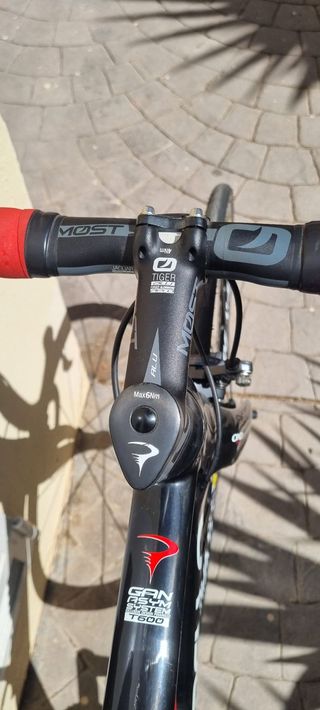 Bicicleta Pinarello GAN ASYM T600