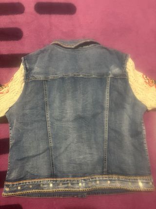 Chaqueta Desigual Talla M Bordada