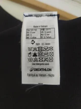 Neopreno OLAIAN.2mm. Talla 12. Usado 2 veces.