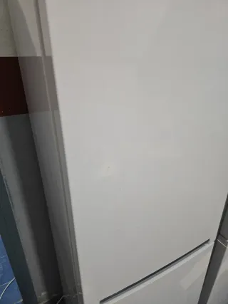 Nevera Beko Blanca