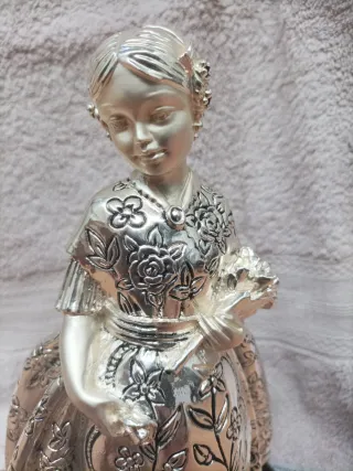 Figura Spaliu Plata Modelo Registrado