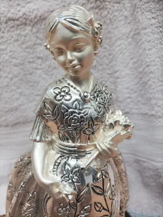 Figura Spaliu Plata Modelo Registrado